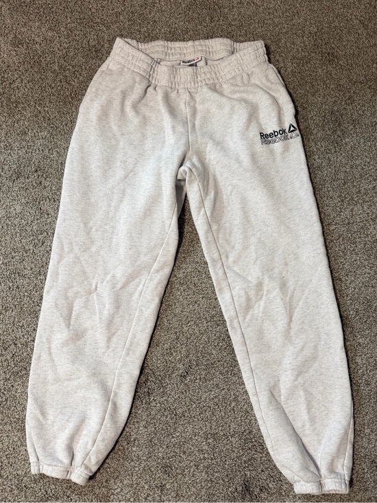 Reebok Pants - Reebok Light Gray Sweatpants with Logo